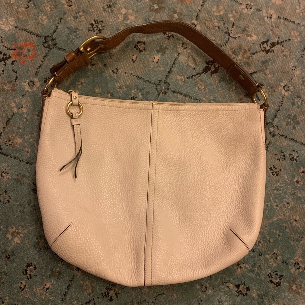 LIKE NEW OFF WHITE COACH PURSE HOBO STYLE